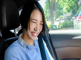 ５秒で即イキするフェラの名手AVデビュー　Fカップ２７歳エステティシャン　朝日まこと サンプル動画サムネイル